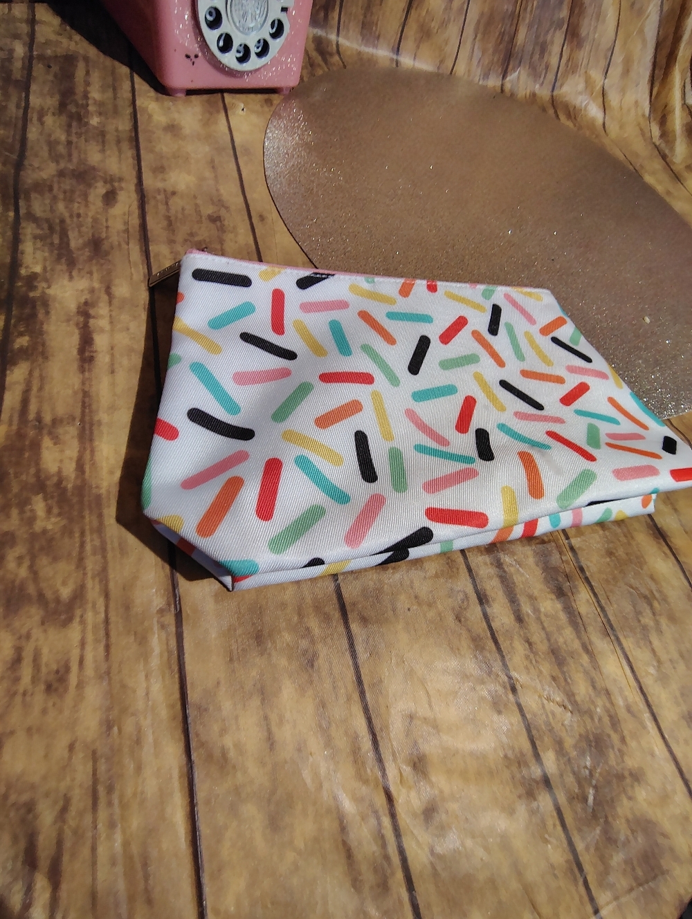Clinique Multicolor Sprinkle Print Cosmetic Pouch